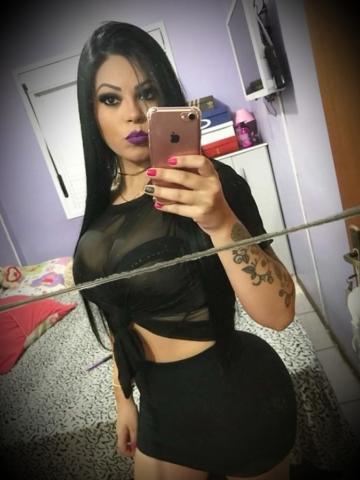 Полина